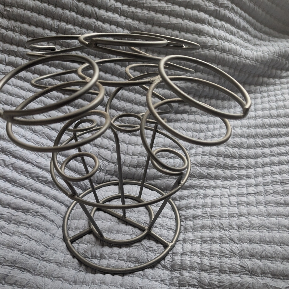 Vintage 5 Bottle Wine Rack.